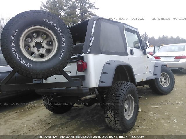 1J4FA29S15P363858 - 2005 JEEP WRANGLER / TJ SE SILVER photo 4