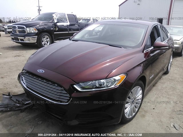 3FA6P0LU0FR248820 - 2015 FORD FUSION SE HYBRID MAROON photo 2