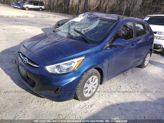 KMHCT5AE0HU311410 - 2017 HYUNDAI ACCENT SE BLUE photo 2