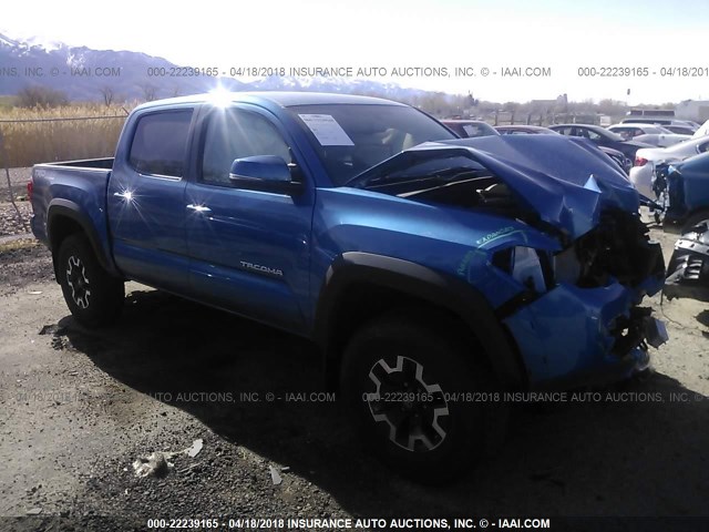 5TFCZ5AN0HX095415 - 2017 TOYOTA TACOMA DBL CAB/SR/TRDSPT/OR/PRO ლურჯი ფოტო 1