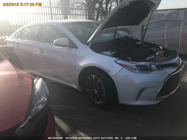 4T1BK1EB3JU286452 - 2018 TOYOTA AVALON XLE PLUS/PREMIUM/TOUR/LTD WHITE photo 13