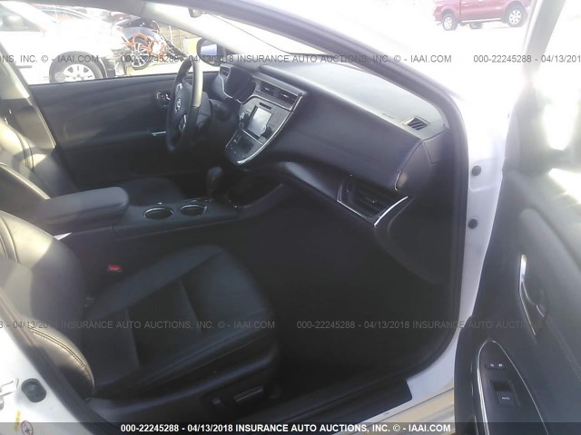 4T1BK1EB3JU286452 - 2018 TOYOTA AVALON XLE PLUS/PREMIUM/TOUR/LTD WHITE photo 5