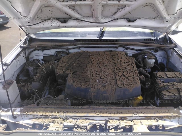 3TMJU4GN7BM111775 - 2011 TOYOTA TACOMA DOUBLE CAB PRERUNNER WHITE photo 6