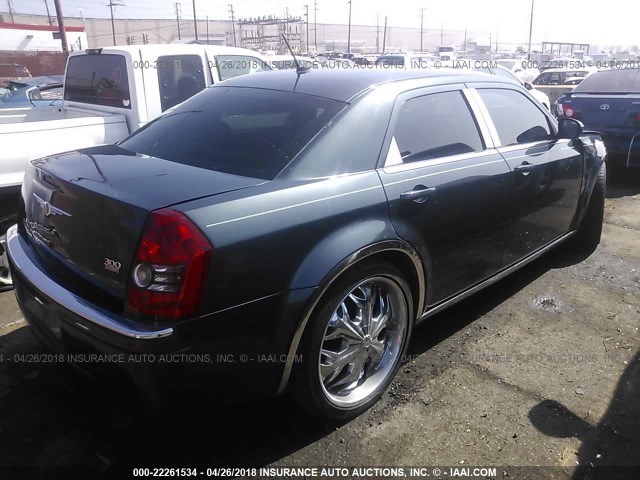 2C3LA33G98H137504 - 2008 CHRYSLER 300 LIMITED GRAY photo 4