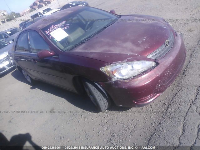 4T1BE32K62U092927 - 2002 TOYOTA CAMRY LE/XLE/SE RED photo 1