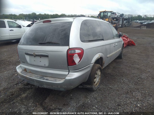 2A4GP54L86R878151 - 2006 CHRYSLER TOWN & COUNTRY TOURING SILVER photo 4