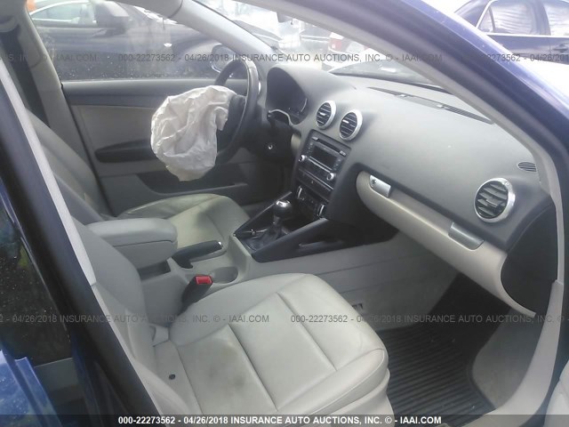 WAUBFAFM1BA089529 - 2011 AUDI A3 BLUE photo 5