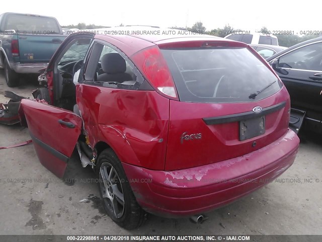 3FAFP31312R240490 - 2002 FORD FOCUS ZX3 RED photo 3