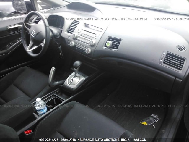 2HGFA1F62BH504008 - 2011 HONDA CIVIC LX-S Qara foto 5