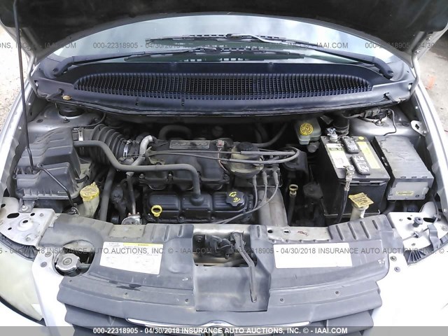 1C4GP45R15B318956 - 2005 CHRYSLER TOWN & COUNTRY  SILVER photo 10