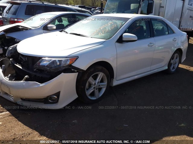 4T1BF1FK3EU443552 - 2014 TOYOTA CAMRY L/SE/LE/XLE Ağ foto 2