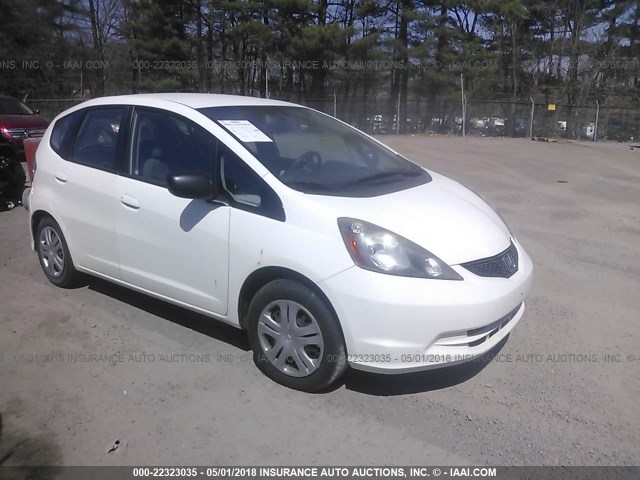 JHMGE87269S071743 - 2009 HONDA FIT WHITE photo 1