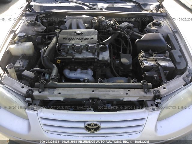 JT2BF28K2X0227511 - 1999 TOYOTA CAMRY LE/XLE 金色 照片 10