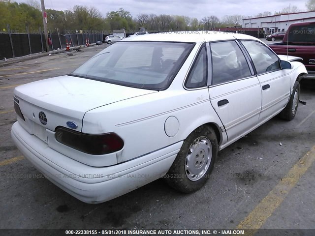 1FALP524XPG120935 - 1993 FORD TAURUS GL WHITE photo 4