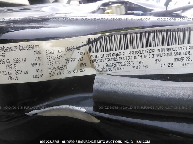 1J8HG48K77C670657 - 2007 JEEP COMMANDER BLACK photo 9