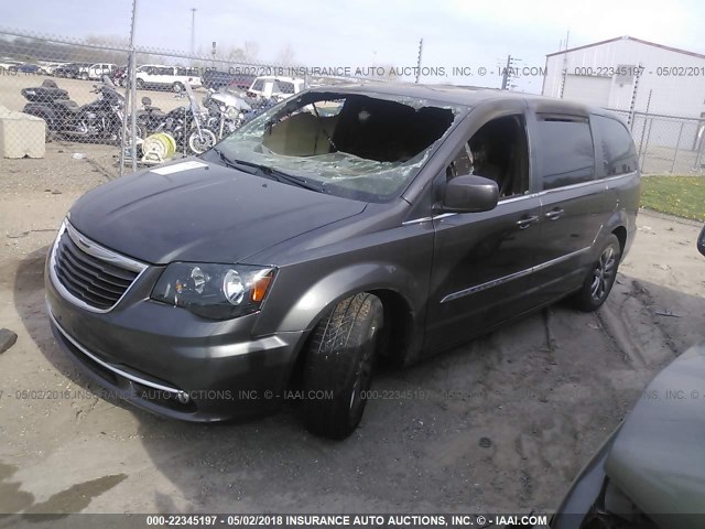 2C4RC1HG3FR676690 - 2015 CHRYSLER TOWN & COUNTRY S GRAY photo 2