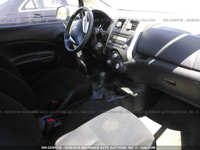 3N1CE2CP1EL423976 - 2014 NISSAN VERSA NOTE S/S PLUS/SV/SL GRAY photo 5