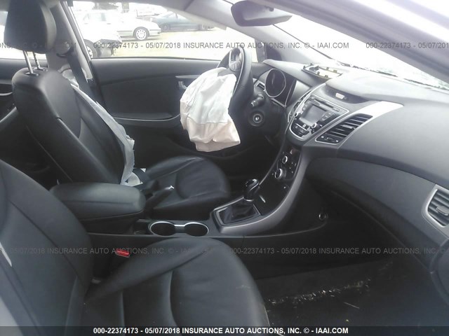 KMHDH4AE6FU381197 - 2015 HYUNDAI ELANTRA SILVER photo 5