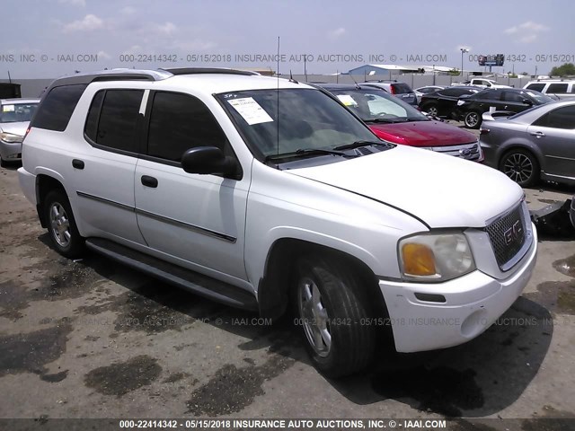 1GKES12S956161881 - 2005 GMC ENVOY XUV WHITE photo 1