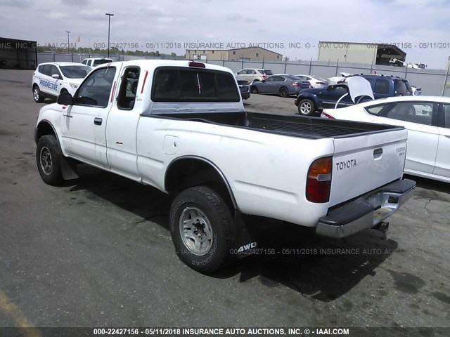 4TAWN72N2YZ601488 - 2000 TOYOTA TACOMA XTRACAB WHITE photo 3