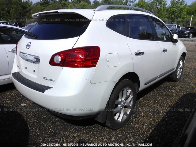 JN8AS5MVXDW142087 - 2013 NISSAN ROGUE S/SV WHITE photo 4