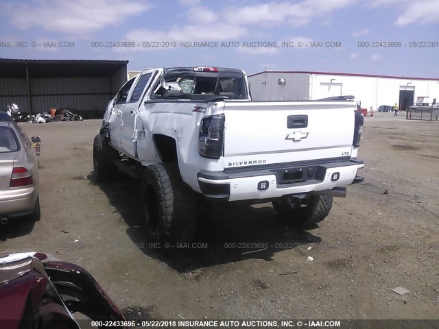 1GC1KWE87FF153156 - 2015 CHEVROLET SILVERADO K2500 HEAVY DUTY LTZ WHITE photo 3