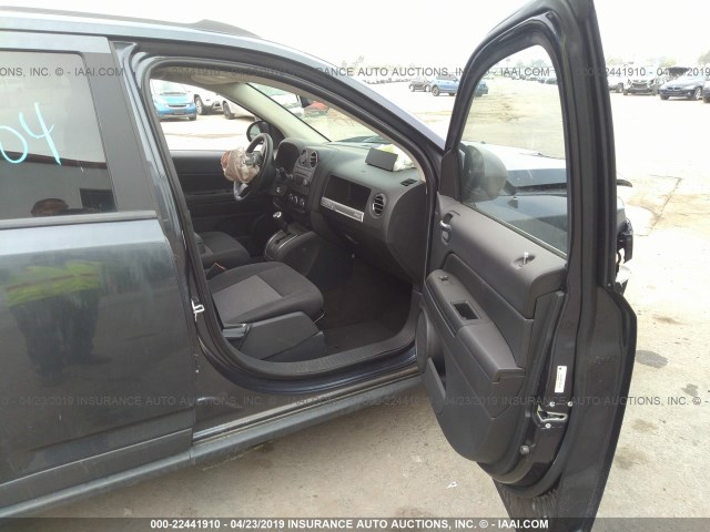 1C4NJCBAXED651744 - 2014 JEEP COMPASS SPORT BLACK photo 5