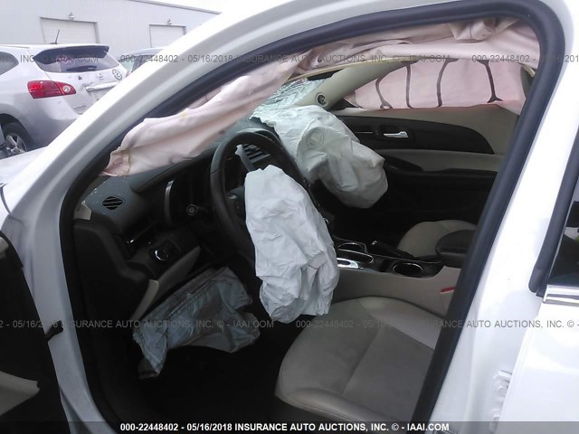 1G11C5SL4FF338869 - 2015 CHEVROLET MALIBU 1LT WHITE photo 5