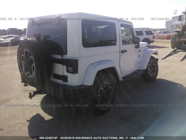 1C4AJWBG3CL146541 - 2012 JEEP WRANGLER SAHARA WHITE photo 4