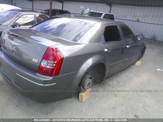 2C3CA1CV9AH255741 - 2010 CHRYSLER 300 TOURING GRAY photo 4