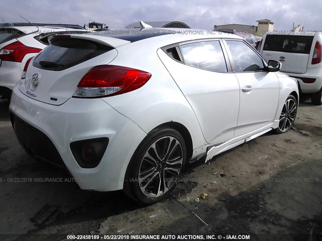 KMHTC6AE1GU250718 - 2016 HYUNDAI VELOSTER TURBO WHITE photo 4