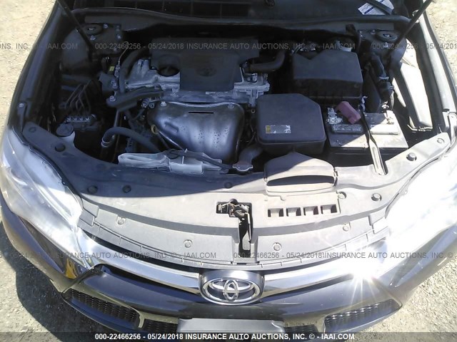 4T1BF1FK0GU182626 - 2016 TOYOTA CAMRY LE/XLE/SE/XSE BLACK photo 10