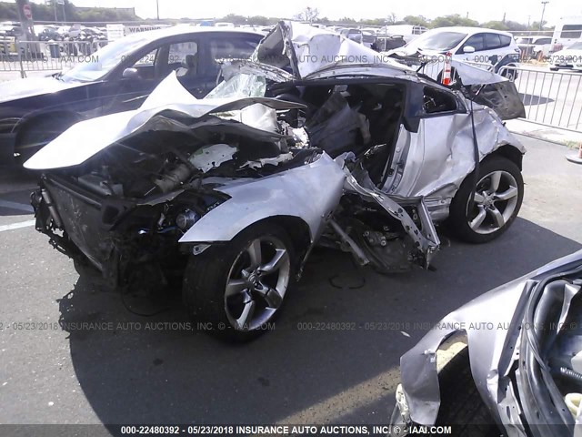 JN1BZ34D58M703601 - 2008 NISSAN 350Z COUPE SILVER photo 2