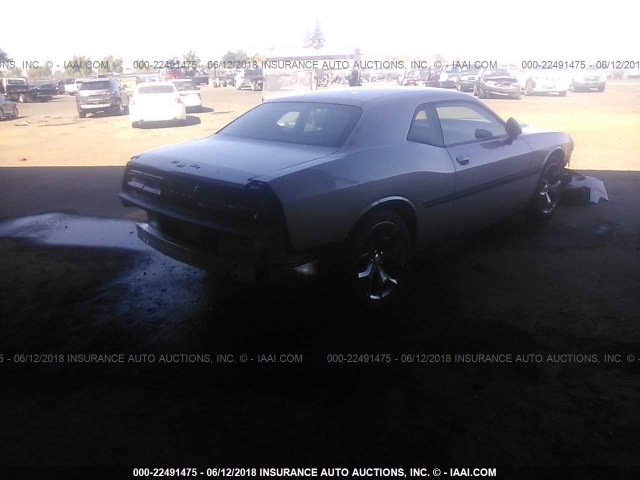 2C3CDZAGXGH331499 - 2016 DODGE CHALLENGER SXT SILVER photo 4