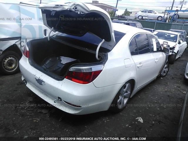 WBANF73597CU23170 - 2007 BMW 530 XI WHITE photo 4