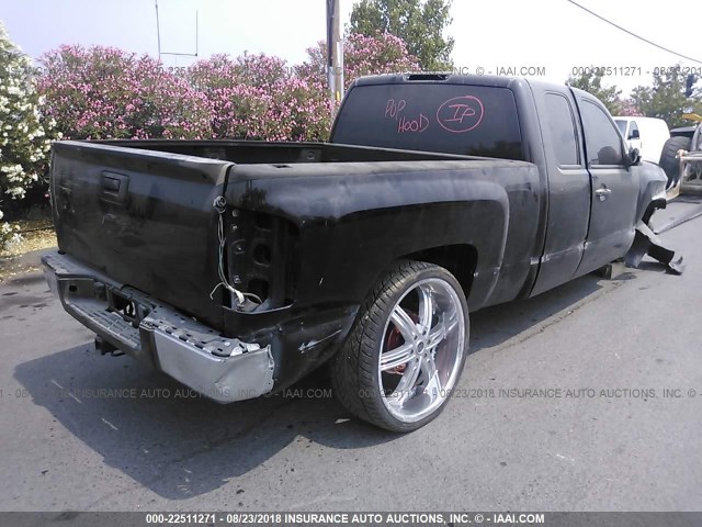 1GCEC19X17Z650836 - 2007 CHEVROLET SILVERADO C1500 CLASSIC BLACK photo 4