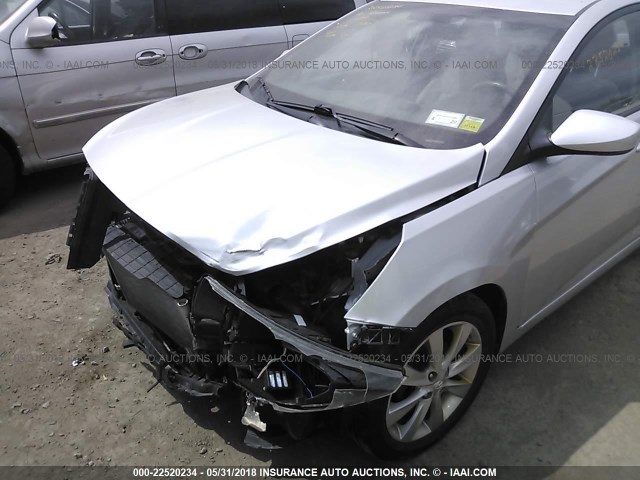 KMHCU4AE4CU238932 - 2012 HYUNDAI ACCENT GLS/GS/SE SILVER photo 6