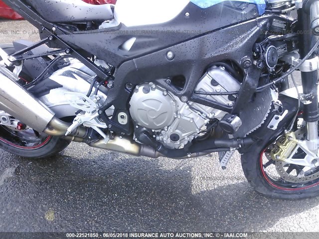 WB10D6009HZ710378 - 2017 BMW S 1000 RR WHITE photo 8