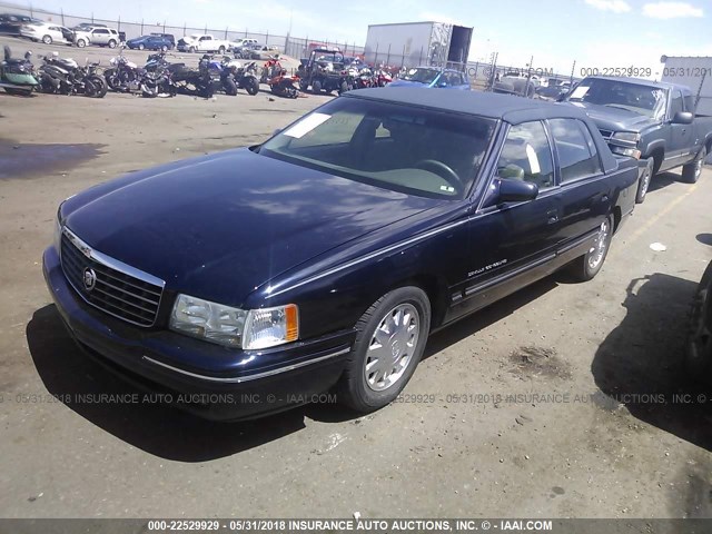 1G6KF5491XU761476 - 1999 CADILLAC DEVILLE CONCOURS BLUE photo 2