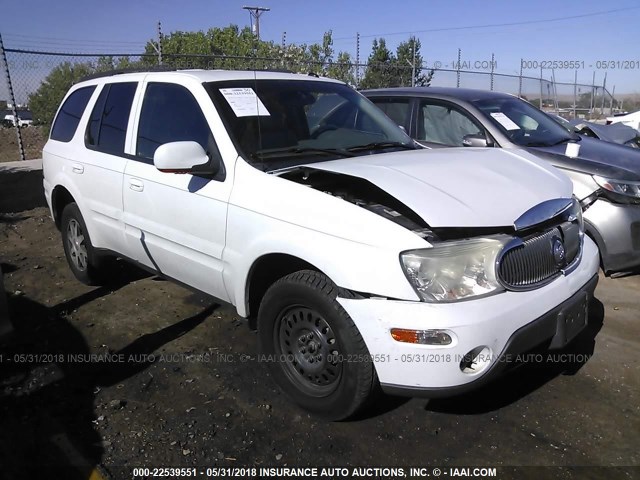 5GADT13S242219470 - 2004 BUICK RAINIER CXL WHITE photo 1