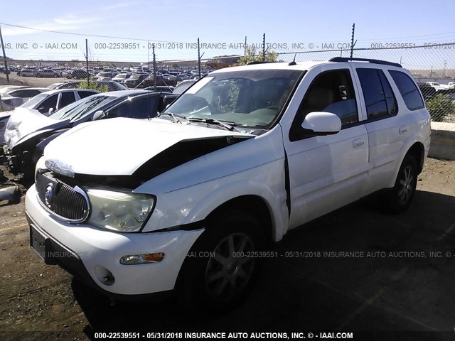 5GADT13S242219470 - 2004 BUICK RAINIER CXL WHITE photo 2