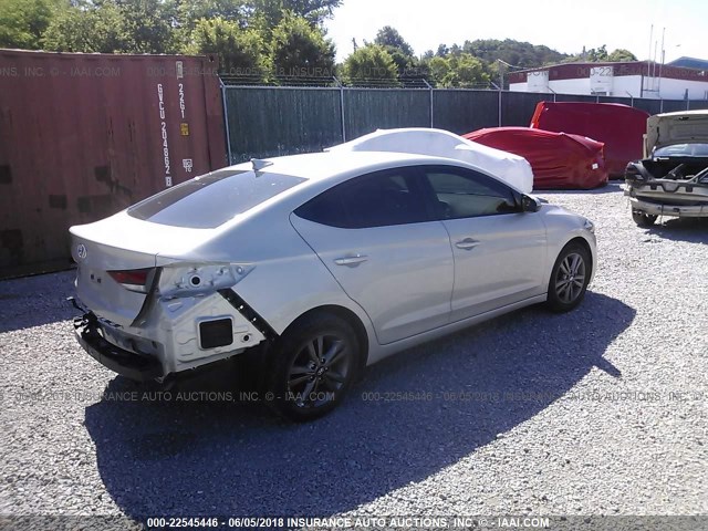 5NPD84LF4HH042493 - 2017 HYUNDAI ELANTRA SE/VALUE/LIMITED SILVER photo 4