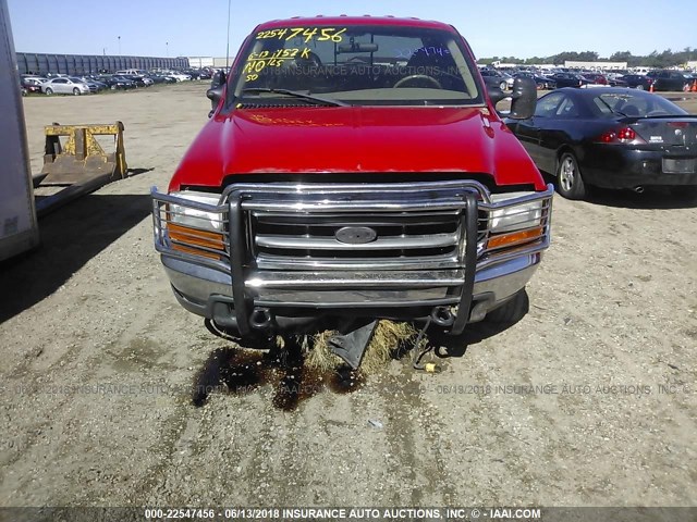 1FTSW31F8YED97743 - 2000 FORD F350 SRW SUPER DUTY RED photo 6
