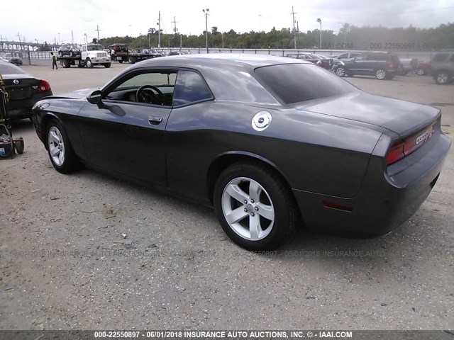 2C3CDYAGXDH692141 - 2013 DODGE CHALLENGER SXT GRAY photo 3