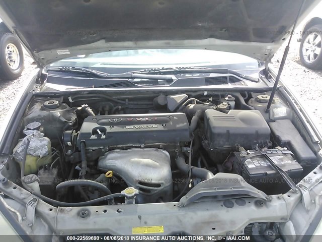 JTDBE32K540248258 - 2004 TOYOTA CAMRY LE/XLE 银色 照片 10