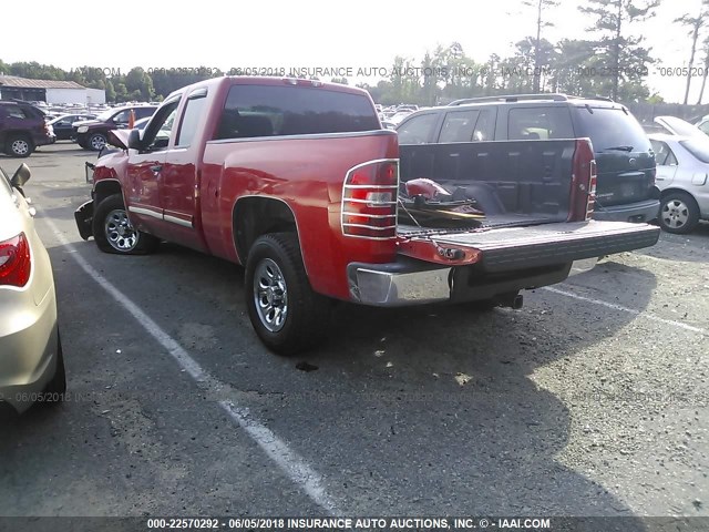 1GCEC19C79Z287247 - 2009 CHEVROLET SILVERADO C1500 RED photo 3