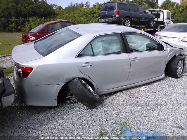 4T1BF1FK9EU804217 - 2014 TOYOTA CAMRY L/SE/LE/XLE SILVER photo 4