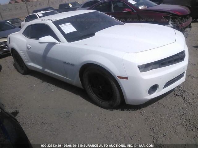 2G1FA1E38D9160115 - 2013 CHEVROLET CAMARO LS WHITE photo 1