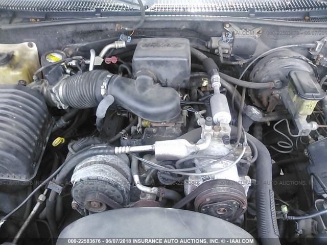 1GKEK13R8YR128482 - 2000 GMC YUKON DENALI BLACK photo 10