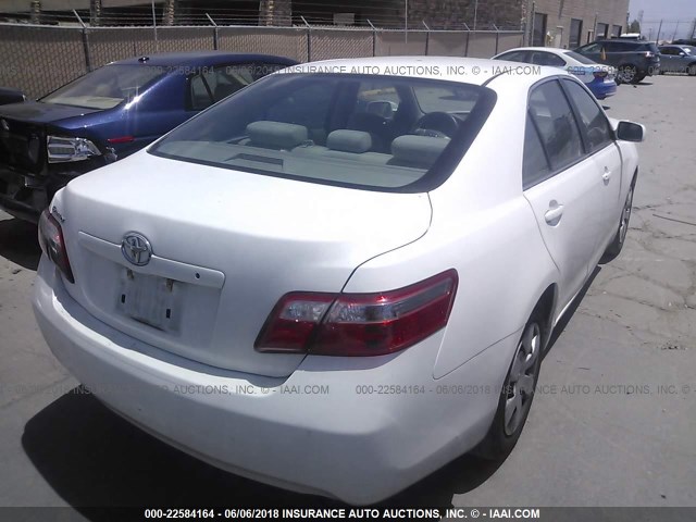 4T1BE46K09U909268 - 2009 TOYOTA CAMRY SE/LE/XLE WHITE photo 4